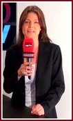 Moderatorin Petra Stalbus am Mikrofon